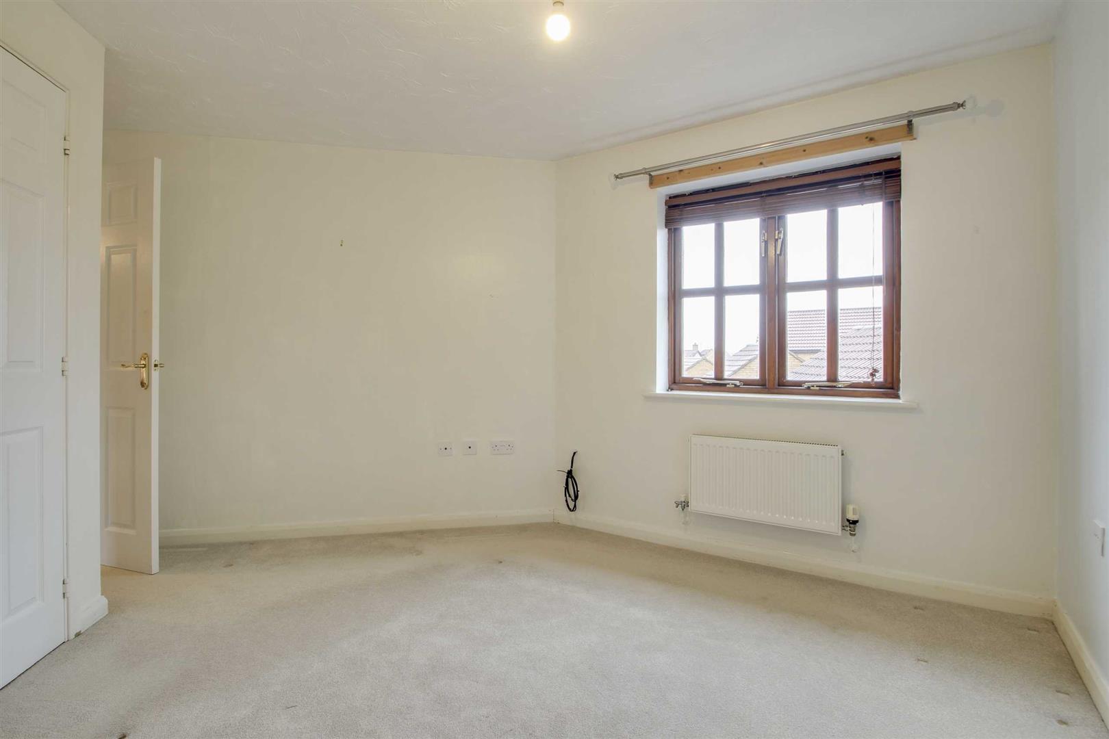 Edzell Crescent, Westcroft, Milton Keynes